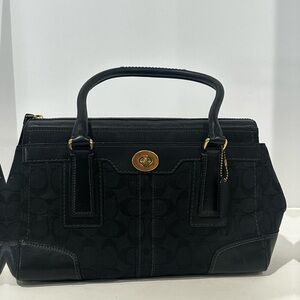 Authentic‎ Coach Hampton Purse Black with gold accents